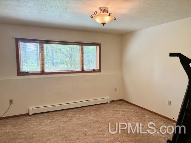 Marquette, Michigan, 49855, United States, 4 Bedrooms Bedrooms, ,3 BathroomsBathrooms,Residential,For Sale,1849824