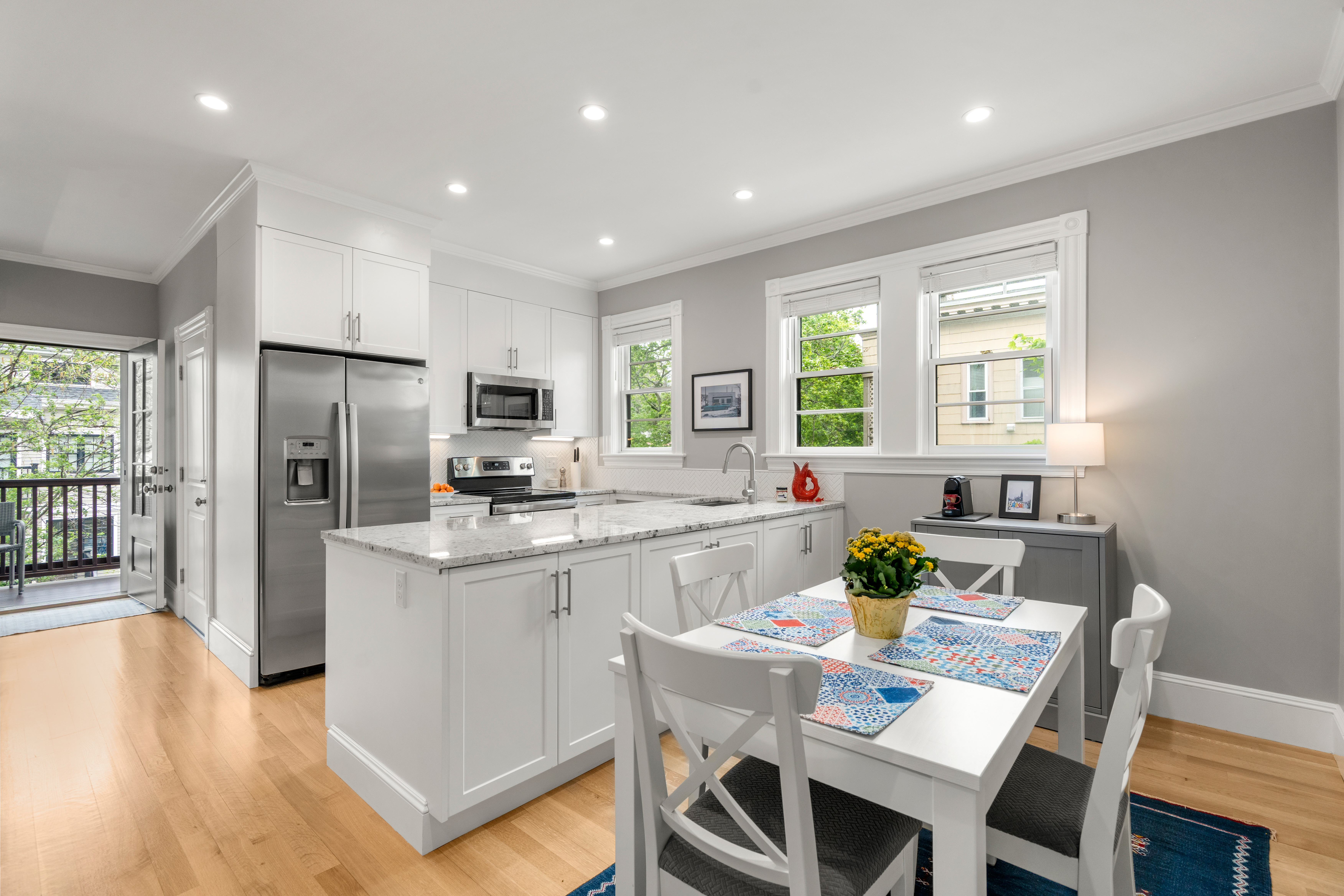  118 Kinnaird Street, Unit 2, Cambridge, MA, 02139 - 物件實景
