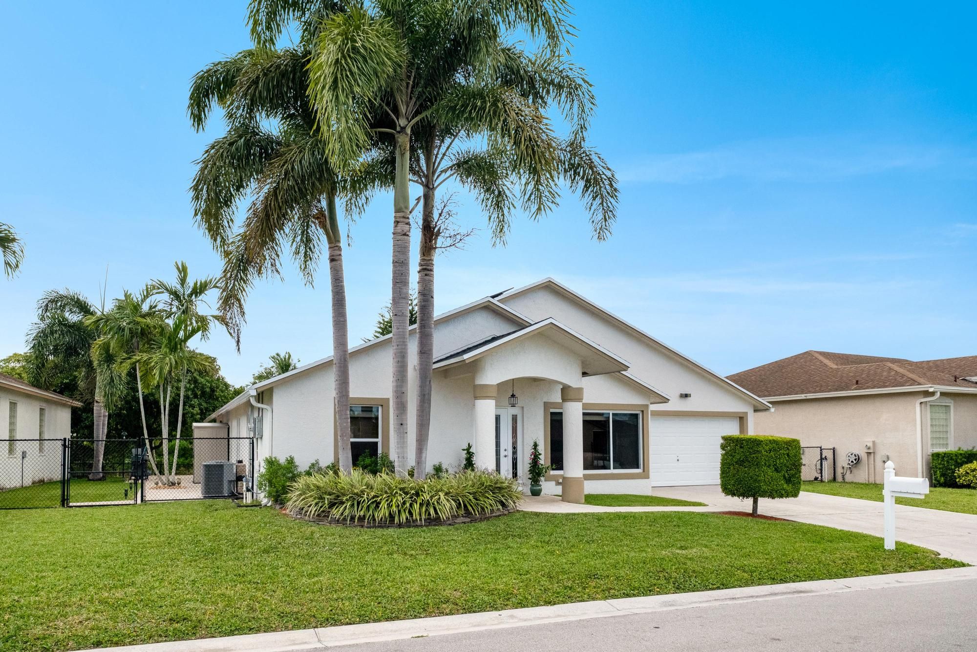  1128 Hatteras Circle, Greenacres, FL, 33413 - 物件實景