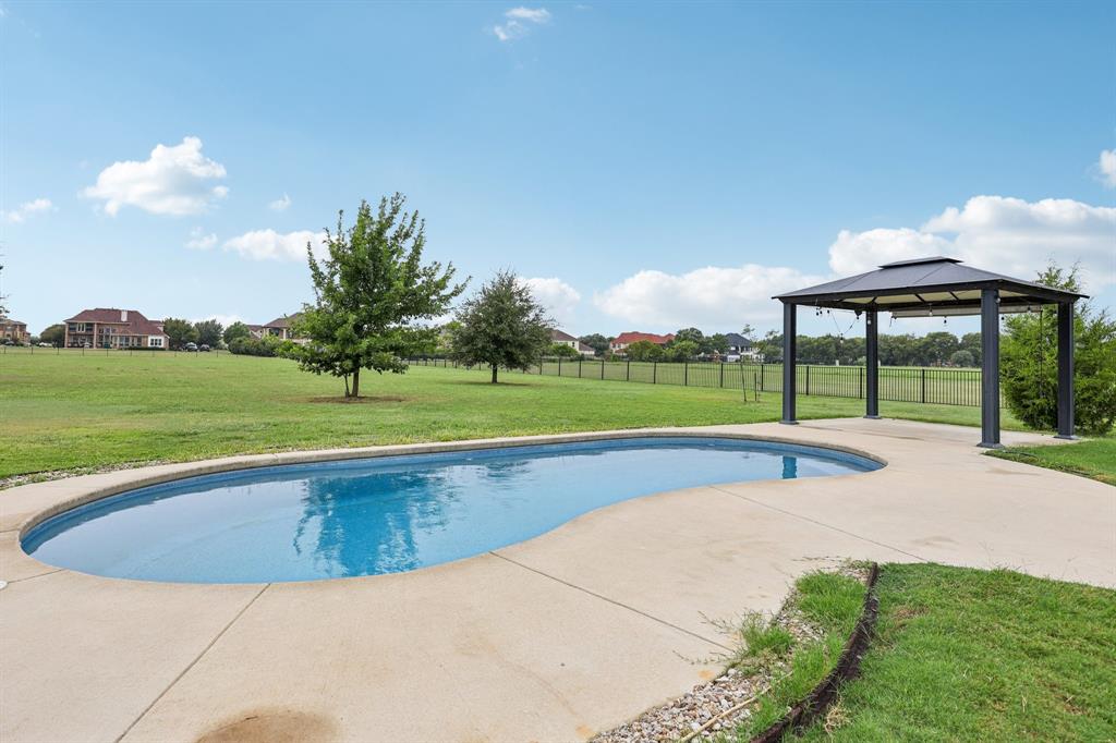 Cedar Hill, Texas, 75104, United States, 3 Bedrooms Bedrooms, ,3 BathroomsBathrooms,Residential,For Sale,1943408