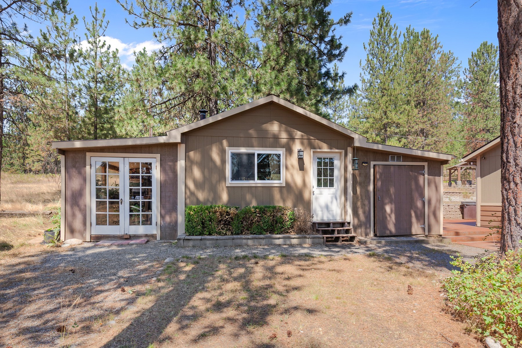  Beautiful Home on 5 Acres - 物件實景