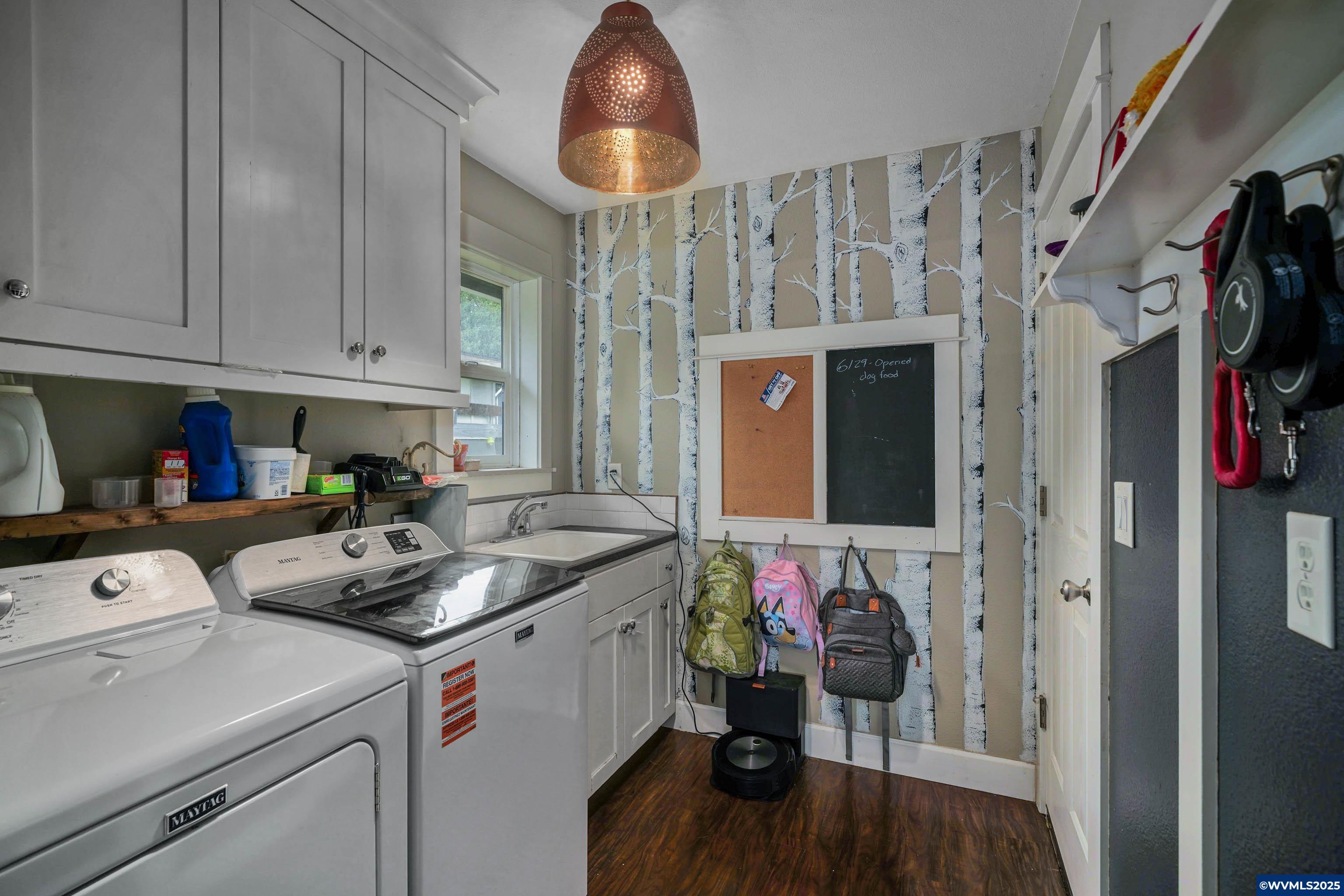 Keizer, Oregon, 97303, United States, 3 Bedrooms Bedrooms, ,3 BathroomsBathrooms,Residential,For Sale,1890853