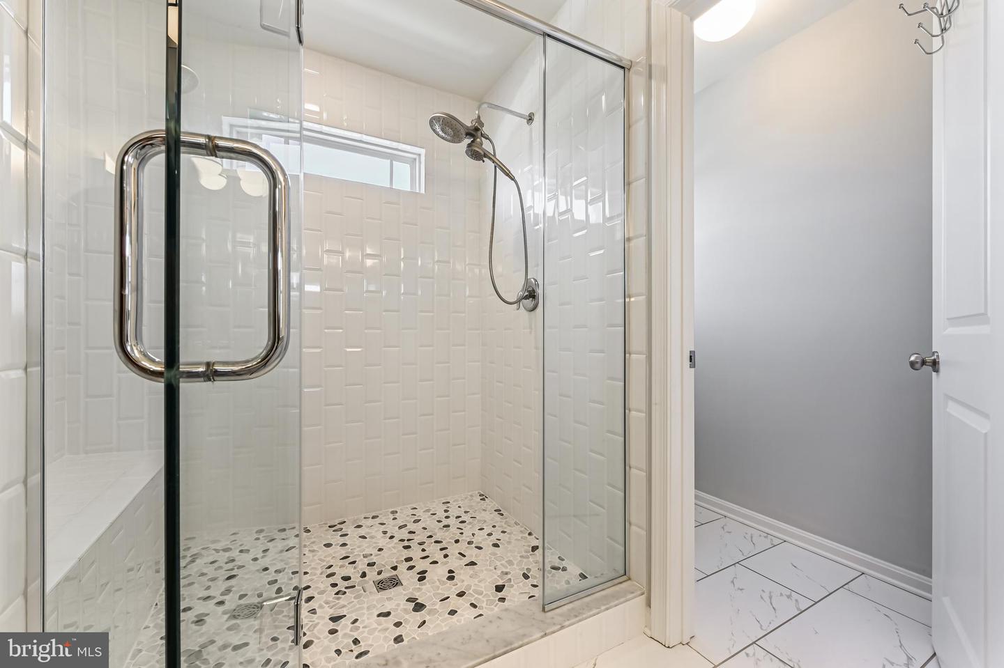 Tilghman, Maryland, 21671, United States, 5 Bedrooms Bedrooms, ,4 BathroomsBathrooms,Residential,For Sale,1753094