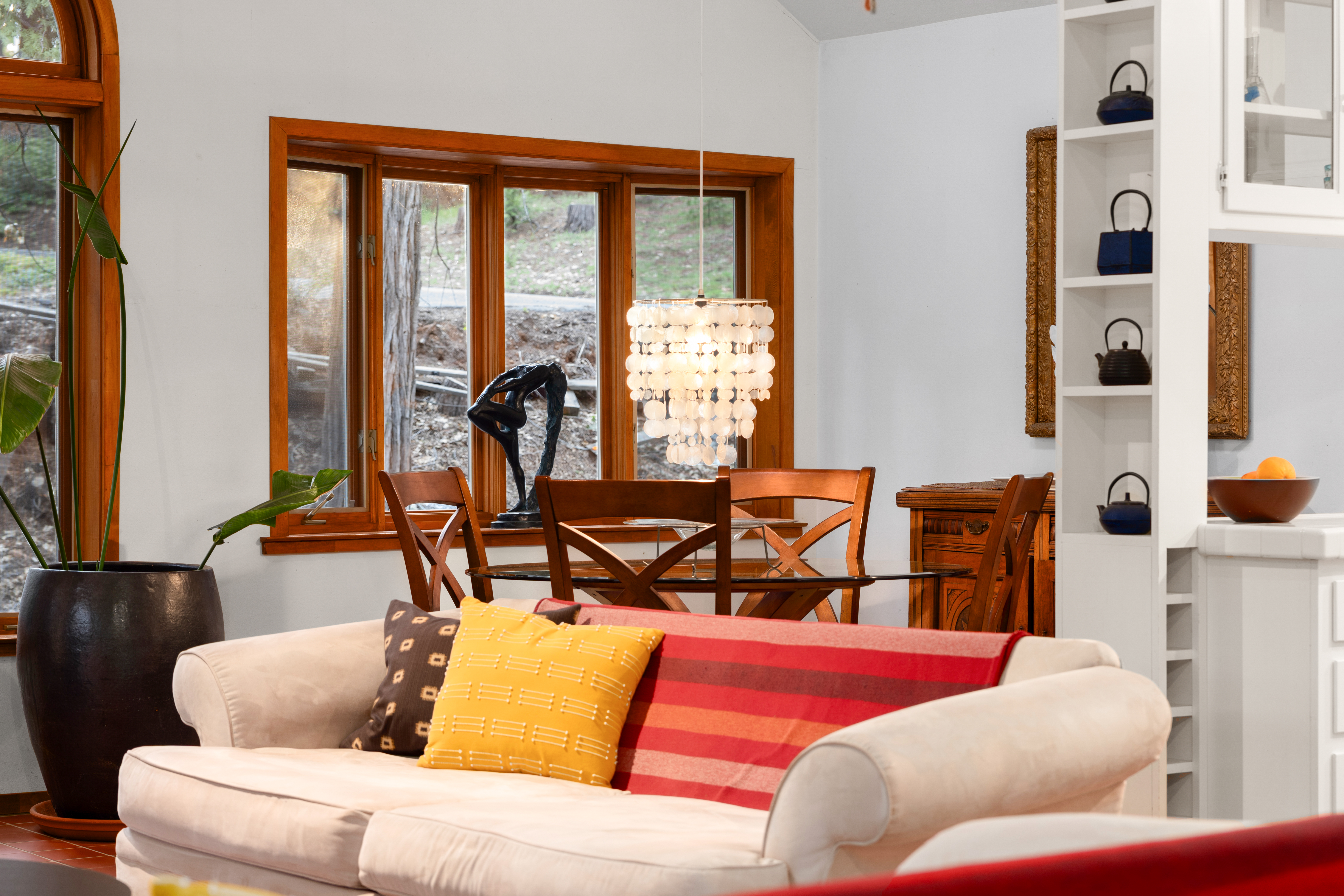  6742 Diamond Drive, Pollock Pines, CA 95726 - 物件實景