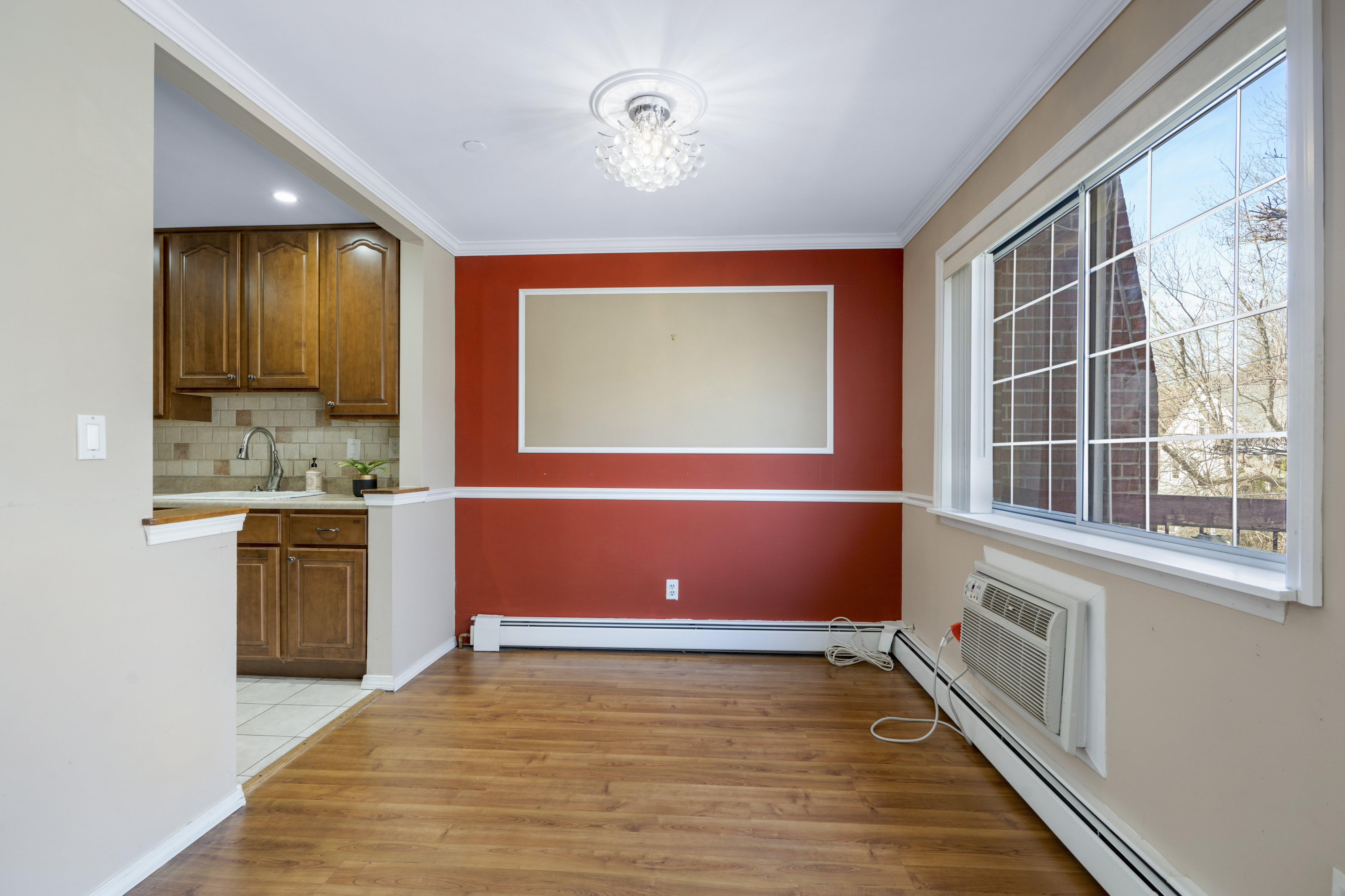  Two-Level Townhouse in White Plains - 物件實景