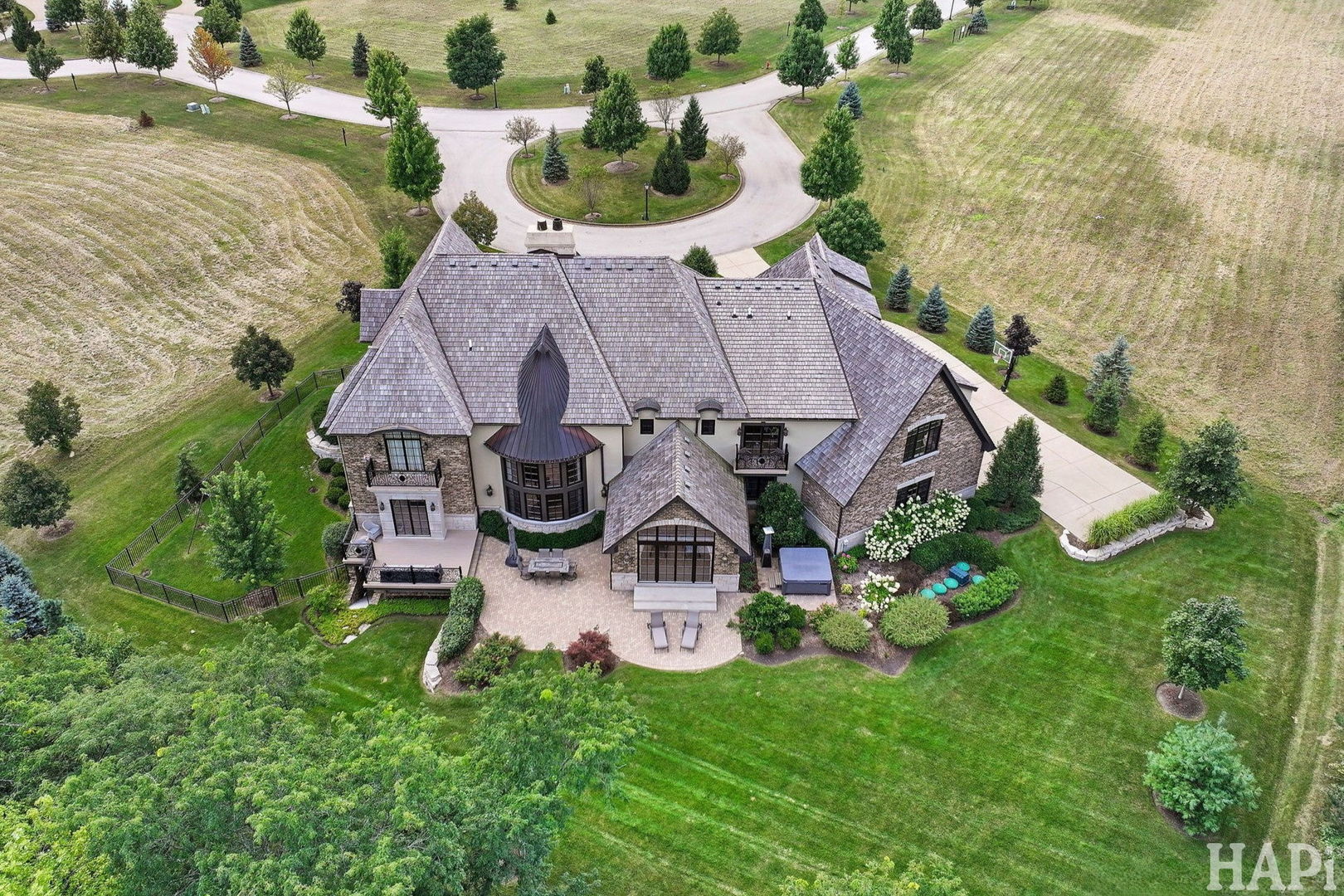 South Barrington, Illinois, 60010, United States, 5 Bedrooms Bedrooms, ,6 BathroomsBathrooms,Residential,For Sale,1947968