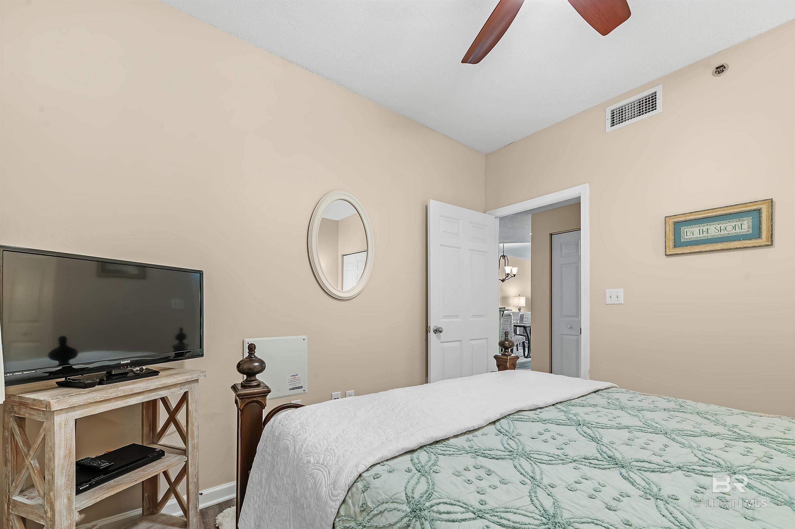 Gulf Shores, Alabama, 36542, United States, 2 Bedrooms Bedrooms, ,2 BathroomsBathrooms,Residential,For Sale,1997271