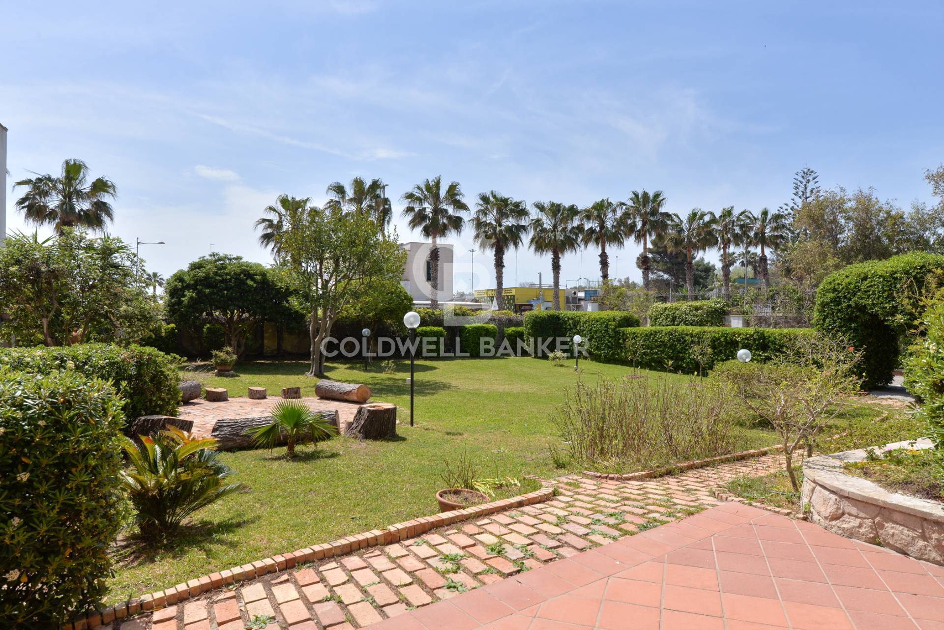 Lecce, Lecce, 73100, IT, 5 Bedrooms Bedrooms, ,3 BathroomsBathrooms,Residential,For Sale,1877519