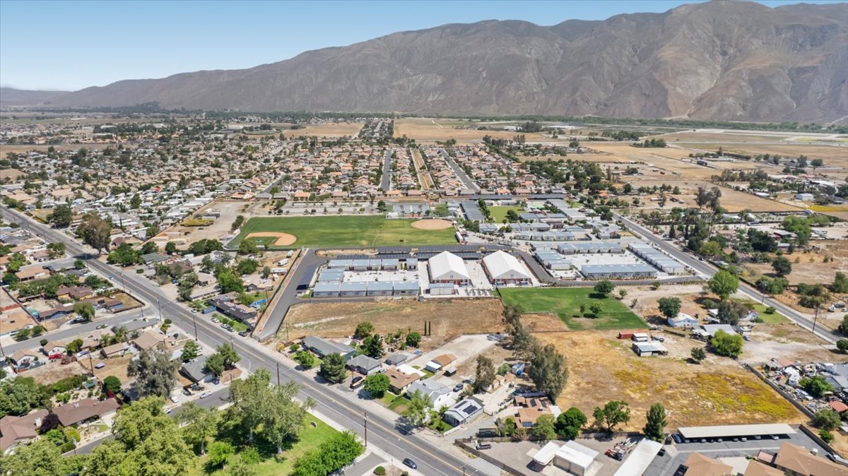 San Jacinto, California, 92583, United States, 6 Bedrooms Bedrooms, ,4 BathroomsBathrooms,Residential,For Sale,1977505