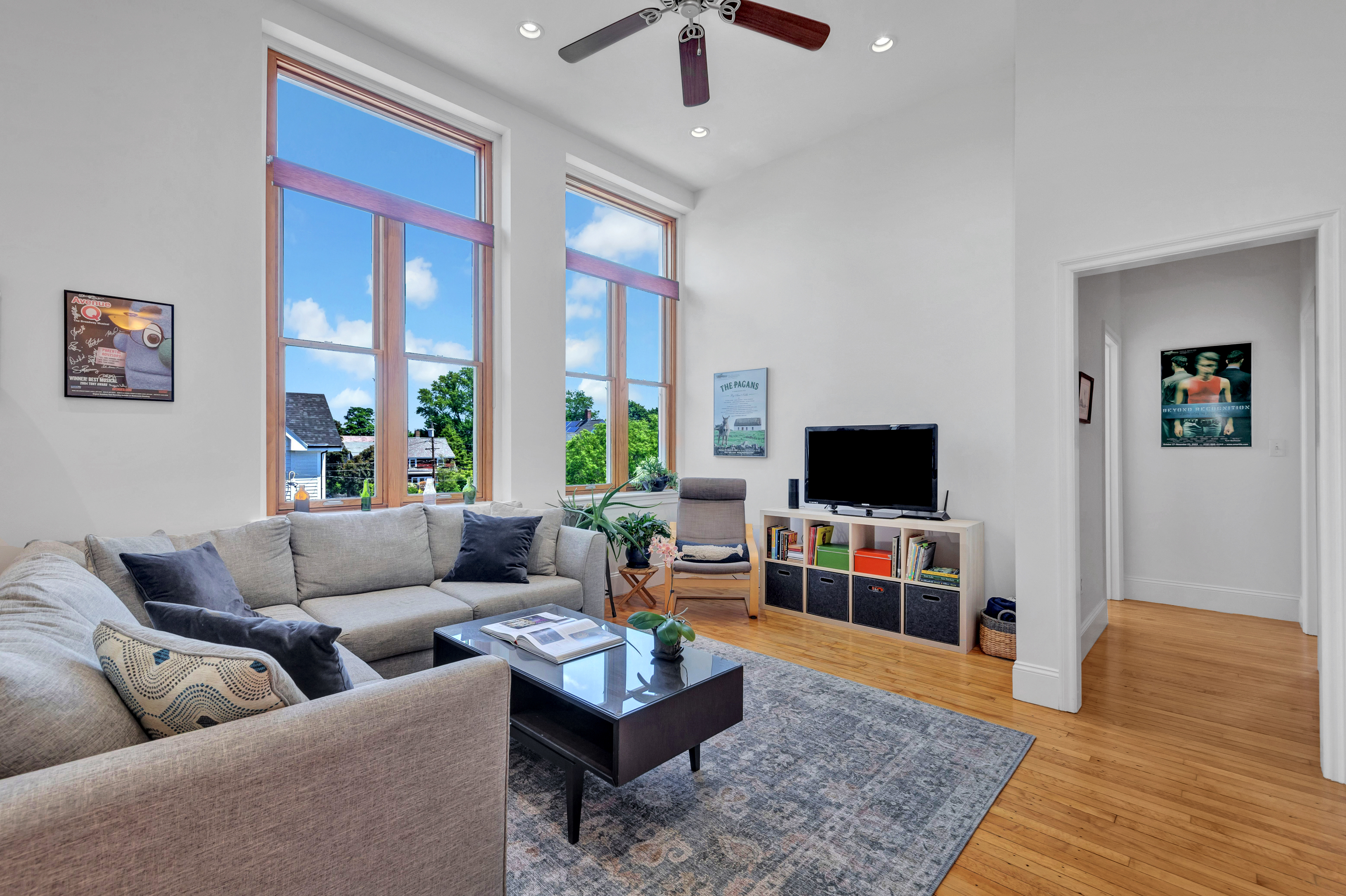  122 Sharon Street, Unit 203, Medford, MA, 02155 - 物件實景