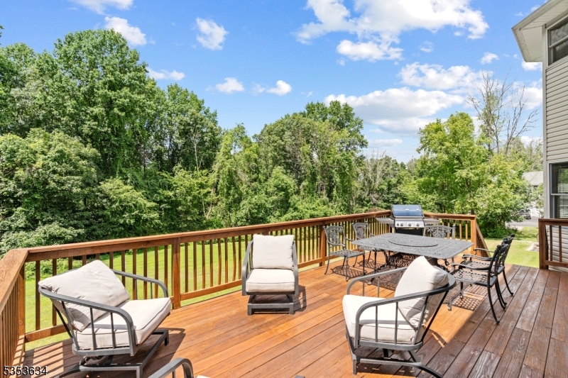 Andover Twp., New Jersey, 07821, United States, 4 Bedrooms Bedrooms, ,3 BathroomsBathrooms,Residential,For Sale,1793413
