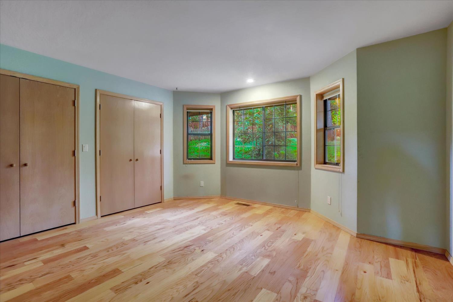 Nevada City, California, 95959, United States, 3 Bedrooms Bedrooms, ,4 BathroomsBathrooms,Residential,For Sale,1977718