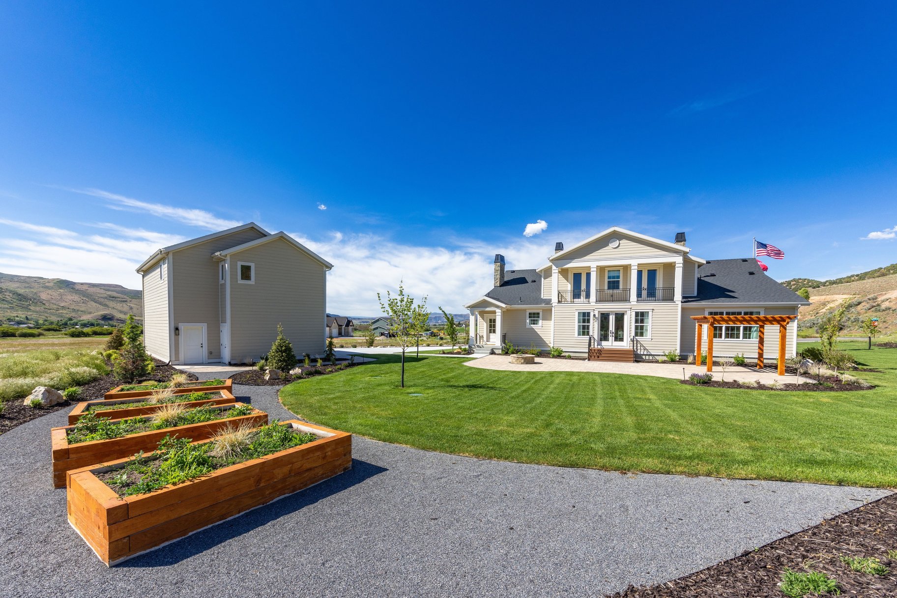  New Construction in Countryside Estates - 物件實景