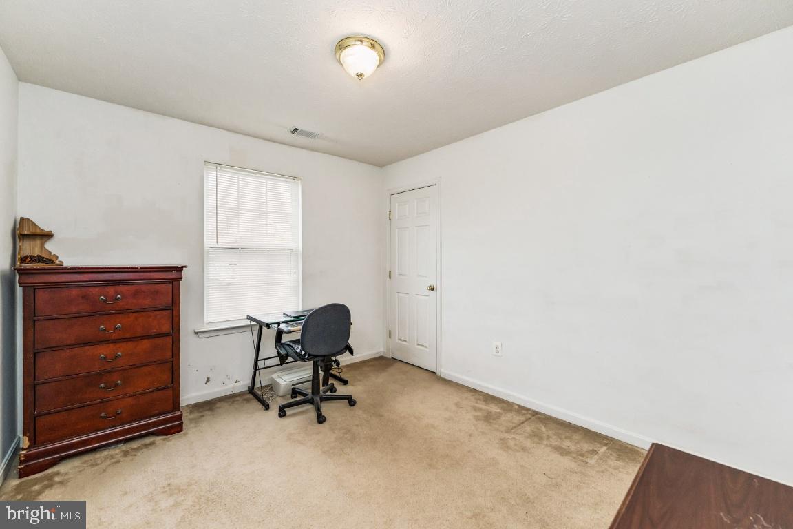 Waldorf, Maryland, 20601, United States, 6 Bedrooms Bedrooms, ,4 BathroomsBathrooms,Residential,For Sale,2005305