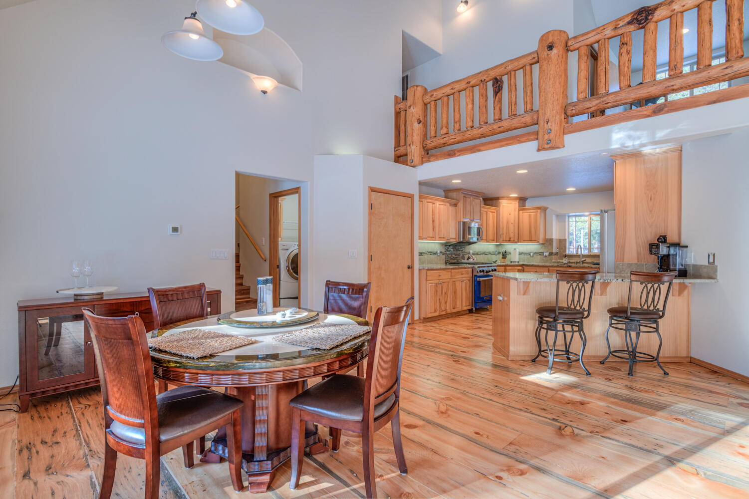 Bend, Oregon, 97707, United States, 5 Bedrooms Bedrooms, ,3 BathroomsBathrooms,Residential,For Sale,2010023