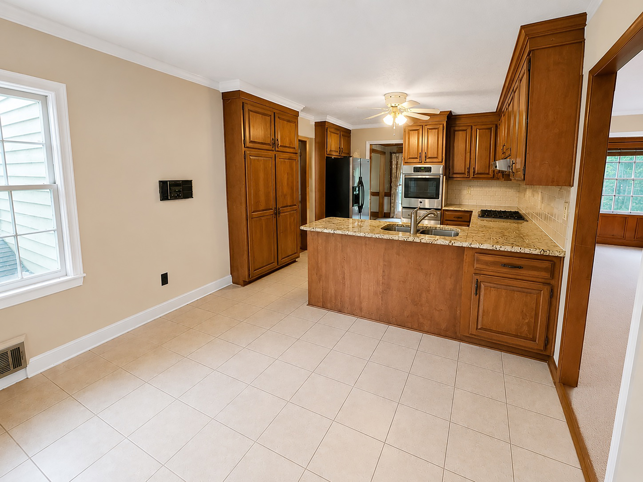  Incredible Opportunity for a Spacious Four Bedroom in Peachtree Corners - 物件實景
