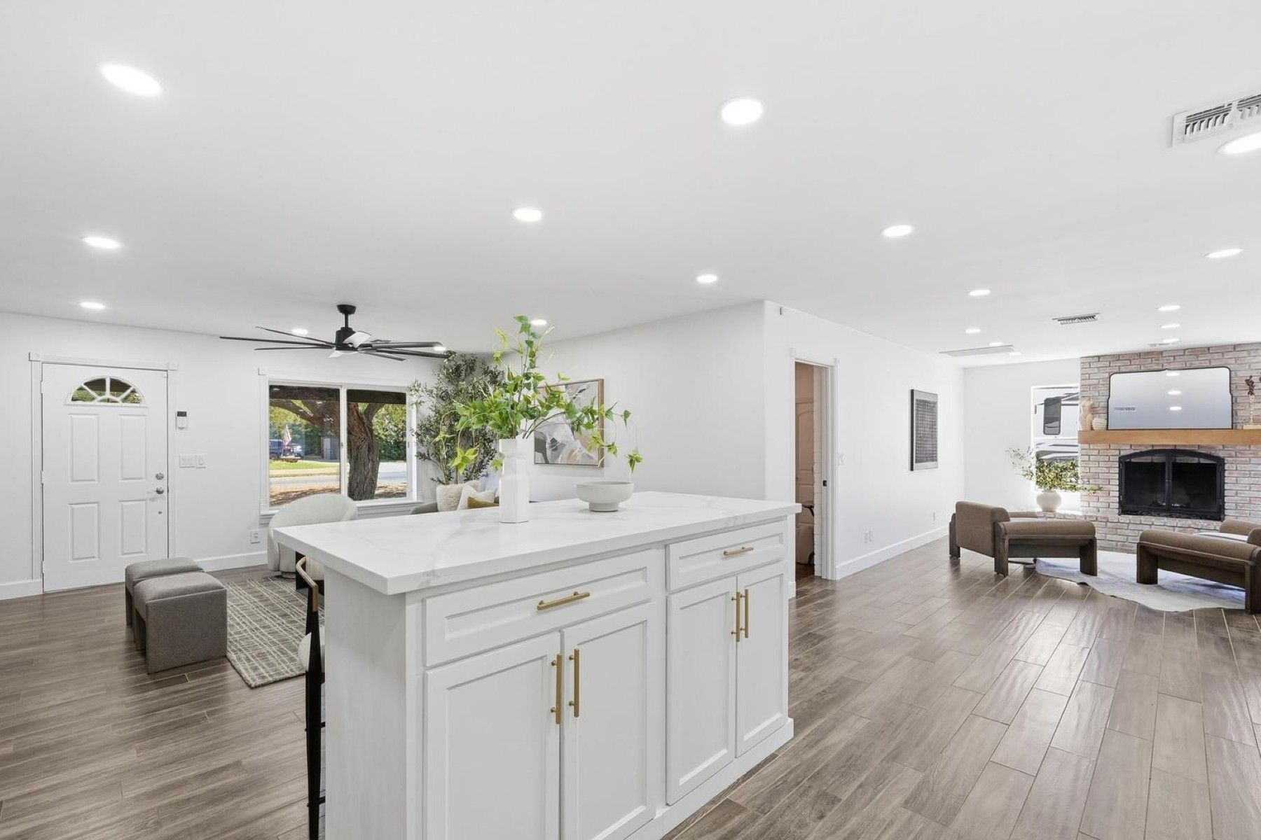  2266 E Willis Rd  Gilbert, AZ - 物件實景