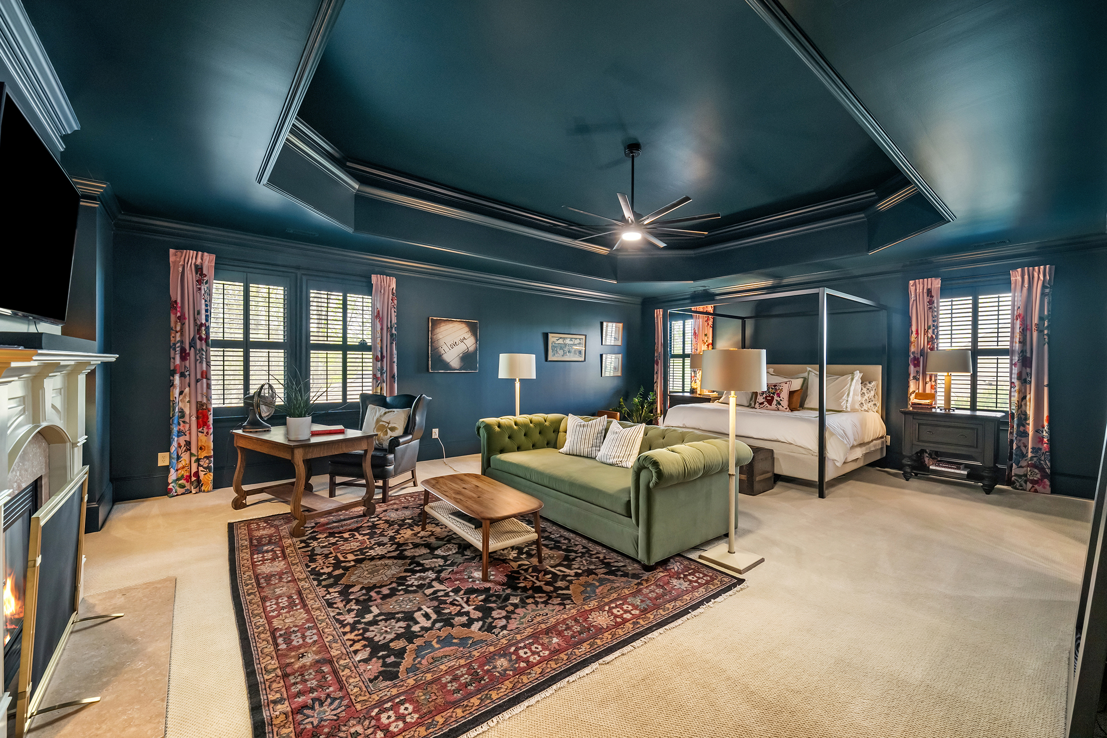  Meticulous Brick Estate Blends Timeless Architecture with Elevated Design - 物件實景