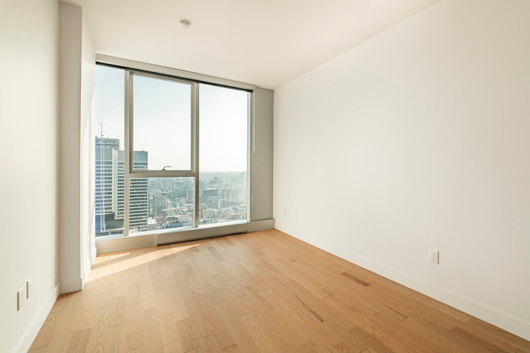 One Square Phillips PH 5204 - 物件實景