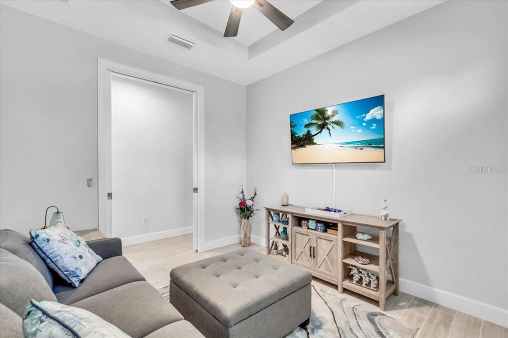 Palmetto, Florida, 34221, United States, 3 Bedrooms Bedrooms, ,2 BathroomsBathrooms,Residential,For Sale,1901922