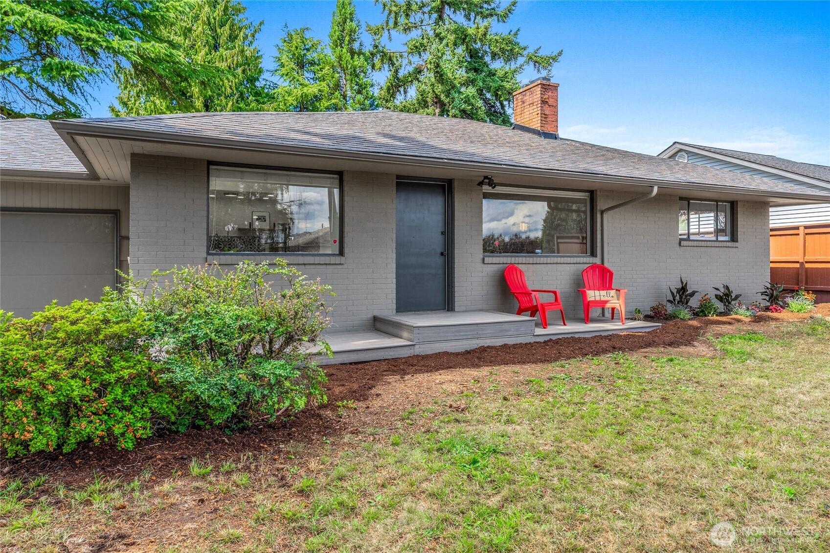 SEATTLE, Washington, 98168, United States, 3 Bedrooms Bedrooms, ,1 BathroomBathrooms,Residential,For Sale,1926365