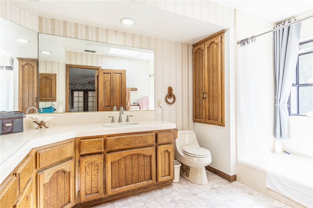 Hesperia, California, 92345, United States, 3 Bedrooms Bedrooms, ,3 BathroomsBathrooms,Residential,For Sale,1923948