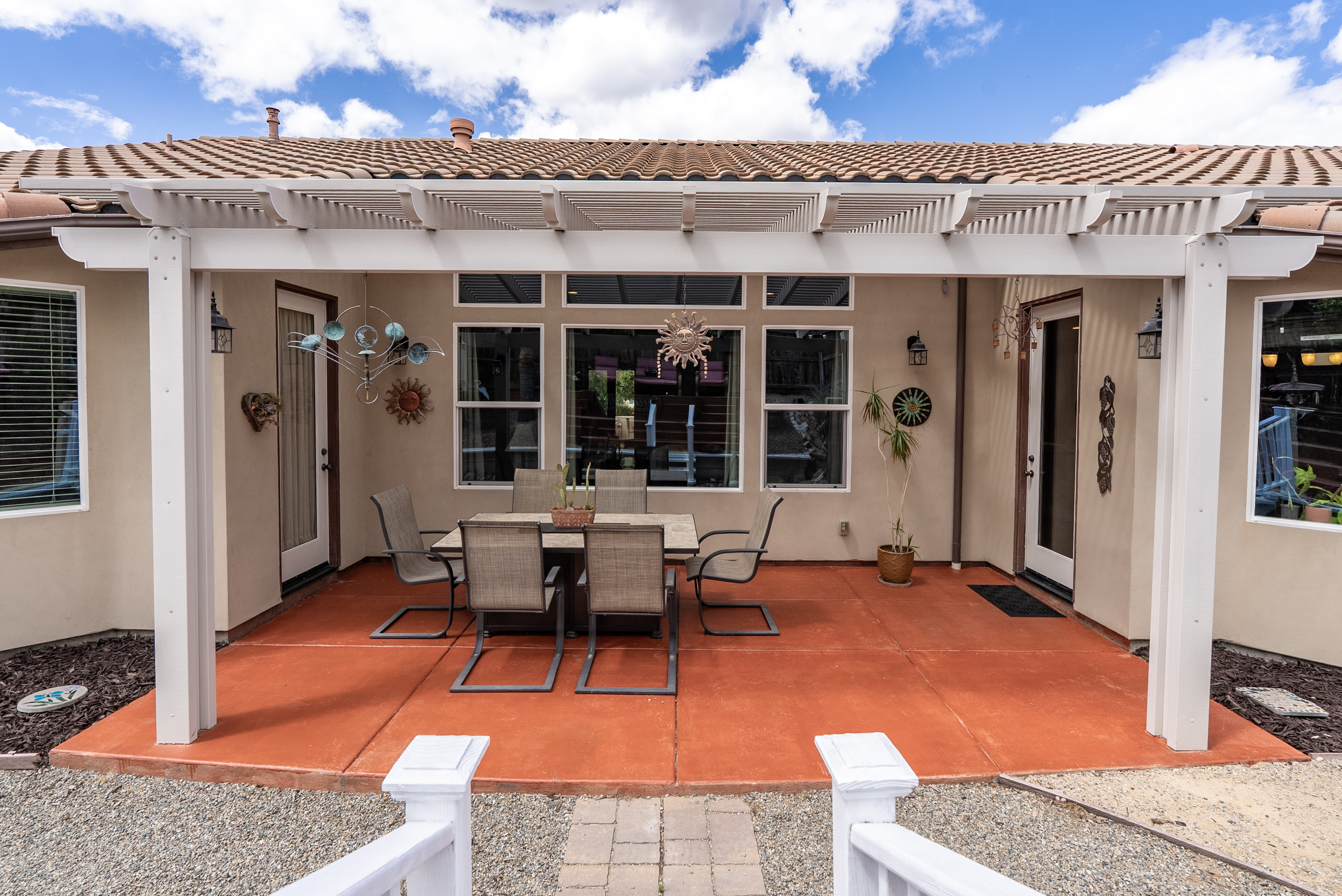  Timeless Living in Vintage at Montebello Oaks - 物件實景