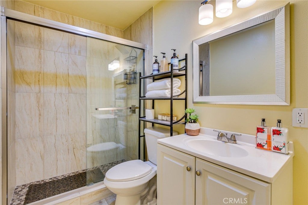Twin Peaks, California, 92391, United States, 3 Bedrooms Bedrooms, ,3 BathroomsBathrooms,Residential,For Sale,1940225