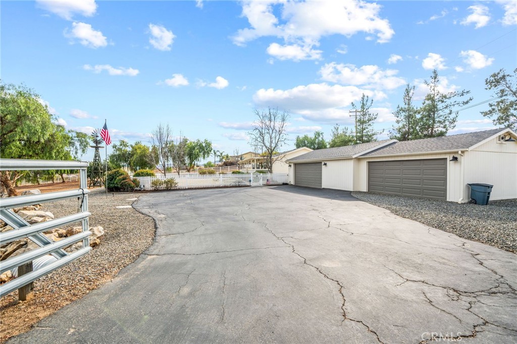 Menifee, California, 92587, United States, 4 Bedrooms Bedrooms, ,2 BathroomsBathrooms,Residential,For Sale,1921228