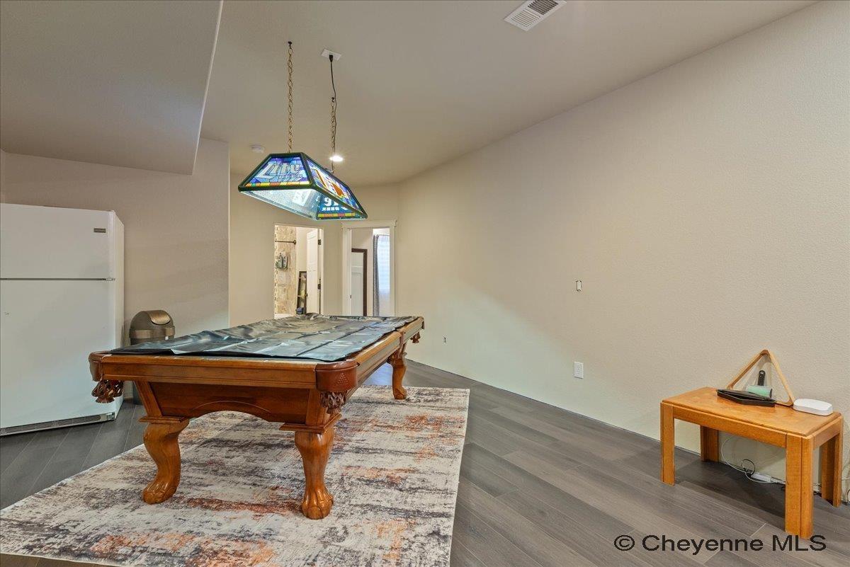 Cheyenne, Wyoming, 82009, United States, 5 Bedrooms Bedrooms, ,3 BathroomsBathrooms,Residential,For Sale,1993587