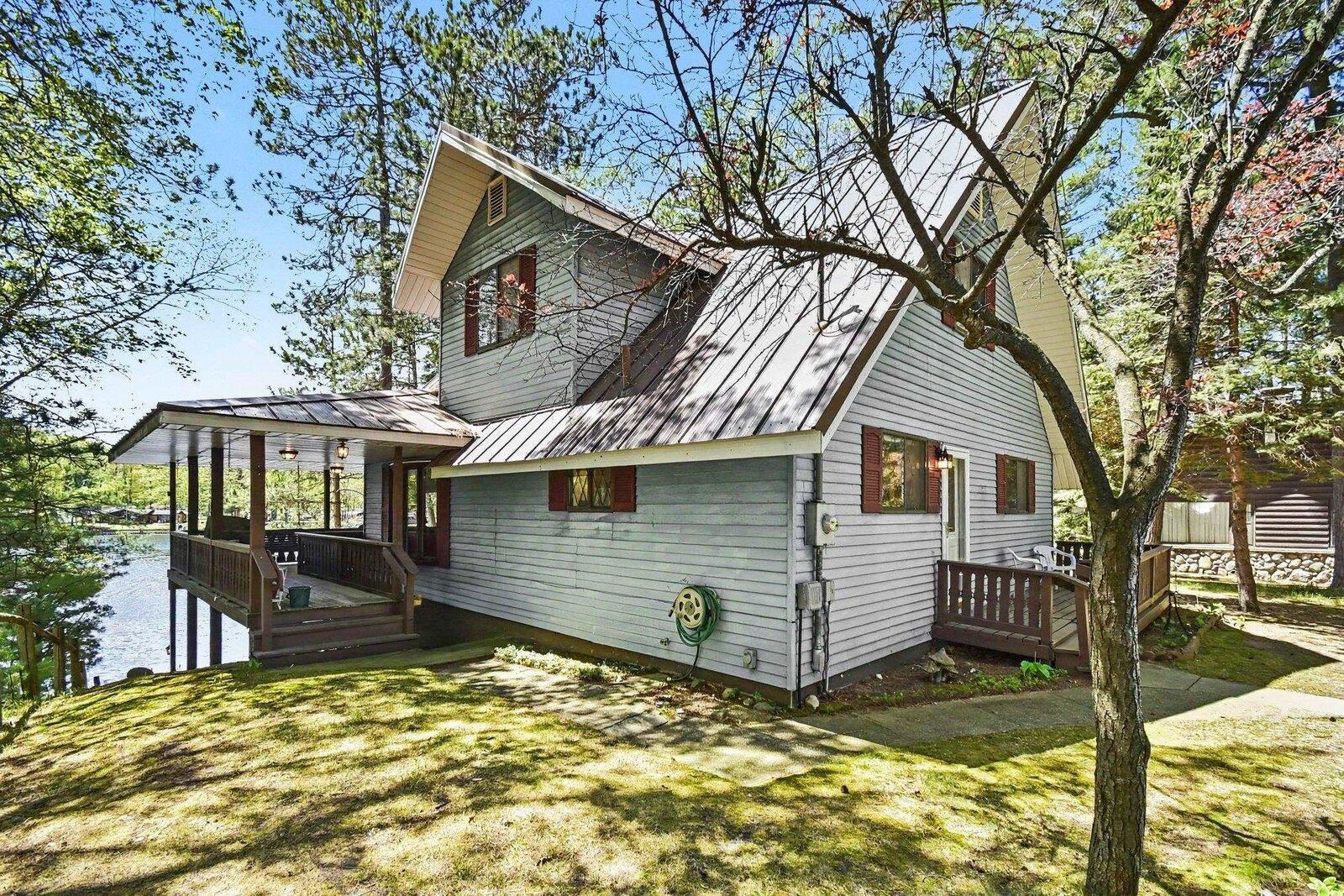 Harrison, Michigan, 48625, United States, 4 Bedrooms Bedrooms, ,2 BathroomsBathrooms,Residential,For Sale,2048024