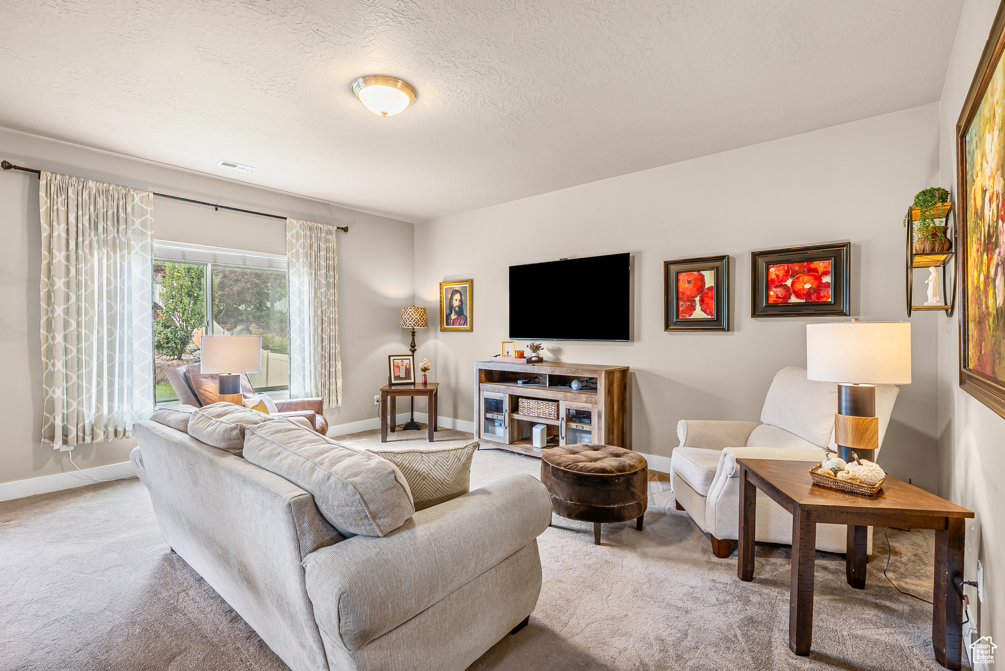Herriman, Utah, 84096, United States, 4 Bedrooms Bedrooms, ,4 BathroomsBathrooms,Residential,For Sale,1949819