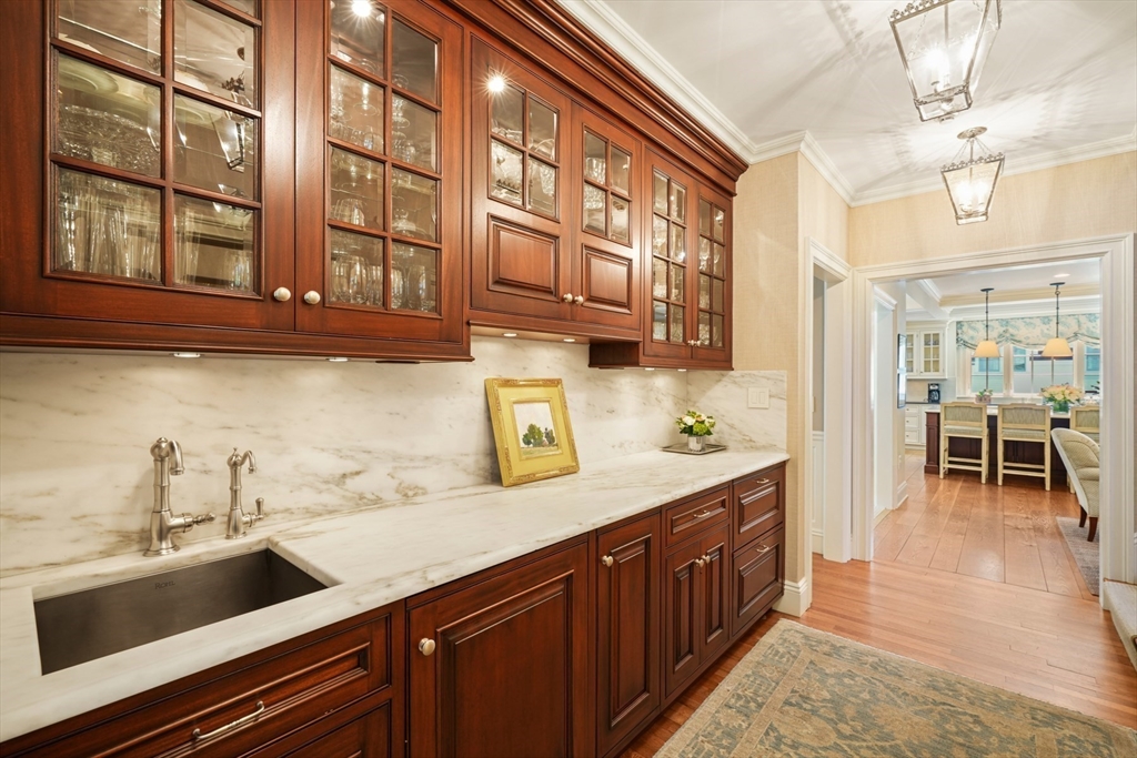 Wellesley, Massachusetts, 02481, United States, 6 Bedrooms Bedrooms, ,11 BathroomsBathrooms,Residential,For Sale,1941587