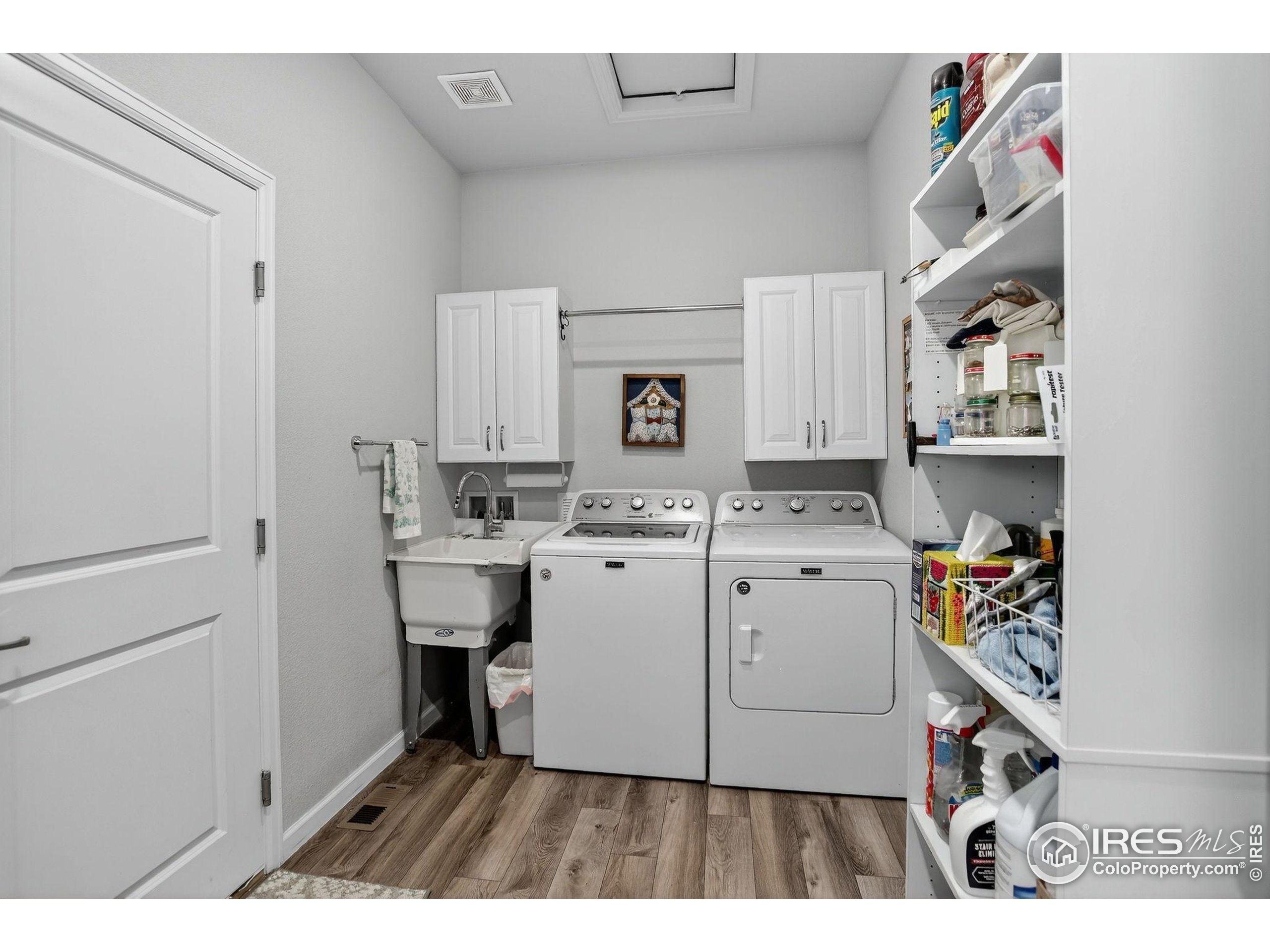 Windsor, Colorado, 80550, United States, 3 Bedrooms Bedrooms, ,1 BathroomBathrooms,Residential,For Sale,1932805