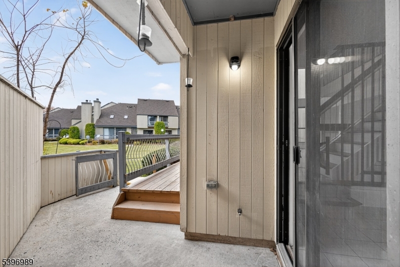 Franklin Twp., New Jersey, 08873, United States, 2 Bedrooms Bedrooms, ,3 BathroomsBathrooms,Residential,For Sale,1993021