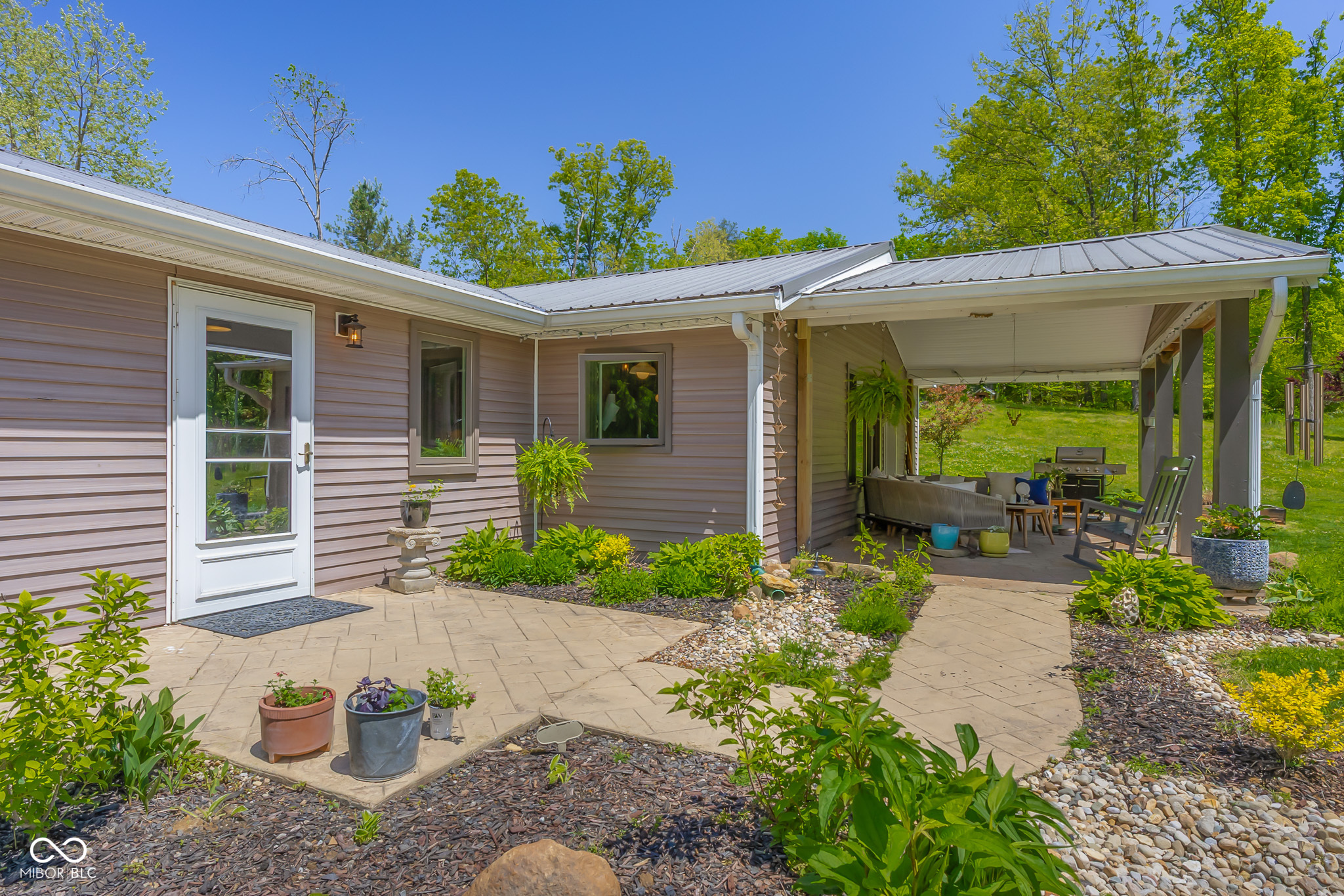 Morgantown, Indiana, 46160, United States, 4 Bedrooms Bedrooms, ,3 BathroomsBathrooms,Residential,For Sale,2040105