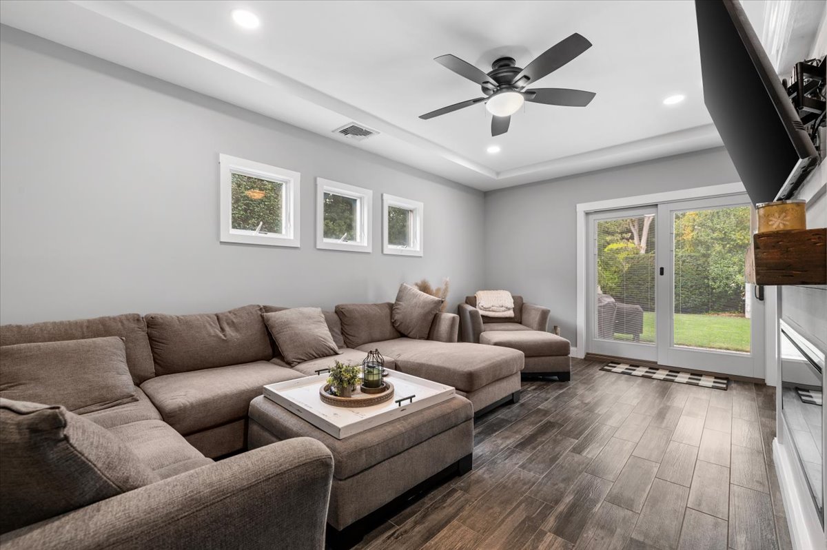 Sayville, New York, 11782, United States, 4 Bedrooms Bedrooms, ,3 BathroomsBathrooms,Residential,For Sale,1982763