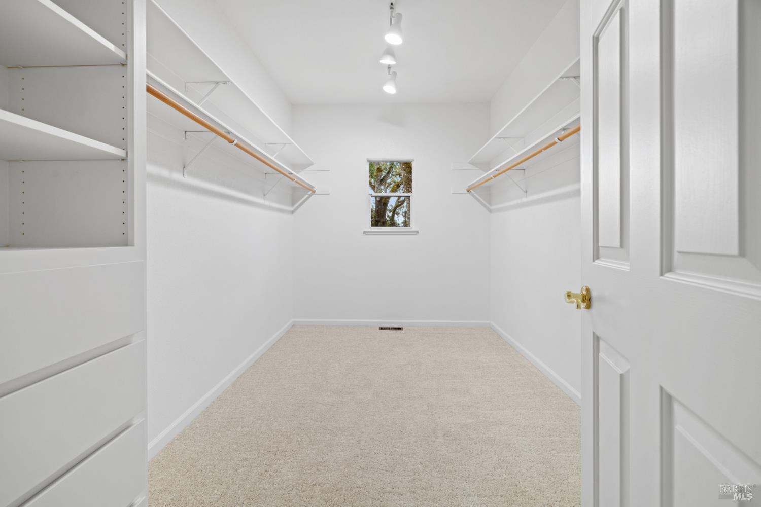 Santa Rosa, California, 95409, United States, 3 Bedrooms Bedrooms, ,3 BathroomsBathrooms,Residential,For Sale,1975608