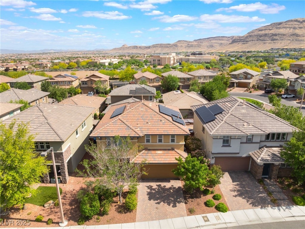 Las Vegas, Nevada, 89135, United States, 3 Bedrooms Bedrooms, ,3 BathroomsBathrooms,Residential,For Sale,1977771