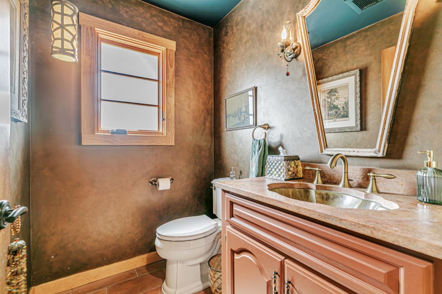Monte Sereno, California, 95030, United States, 5 Bedrooms Bedrooms, ,5 BathroomsBathrooms,Residential,For Sale,1942167