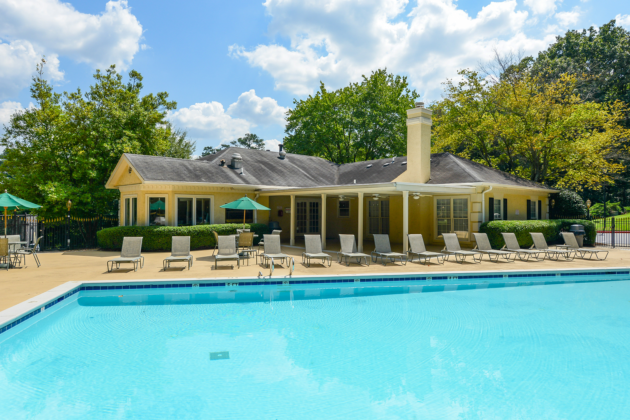  Top Floor Retreat in a Gated Buckhead Community - 物件實景