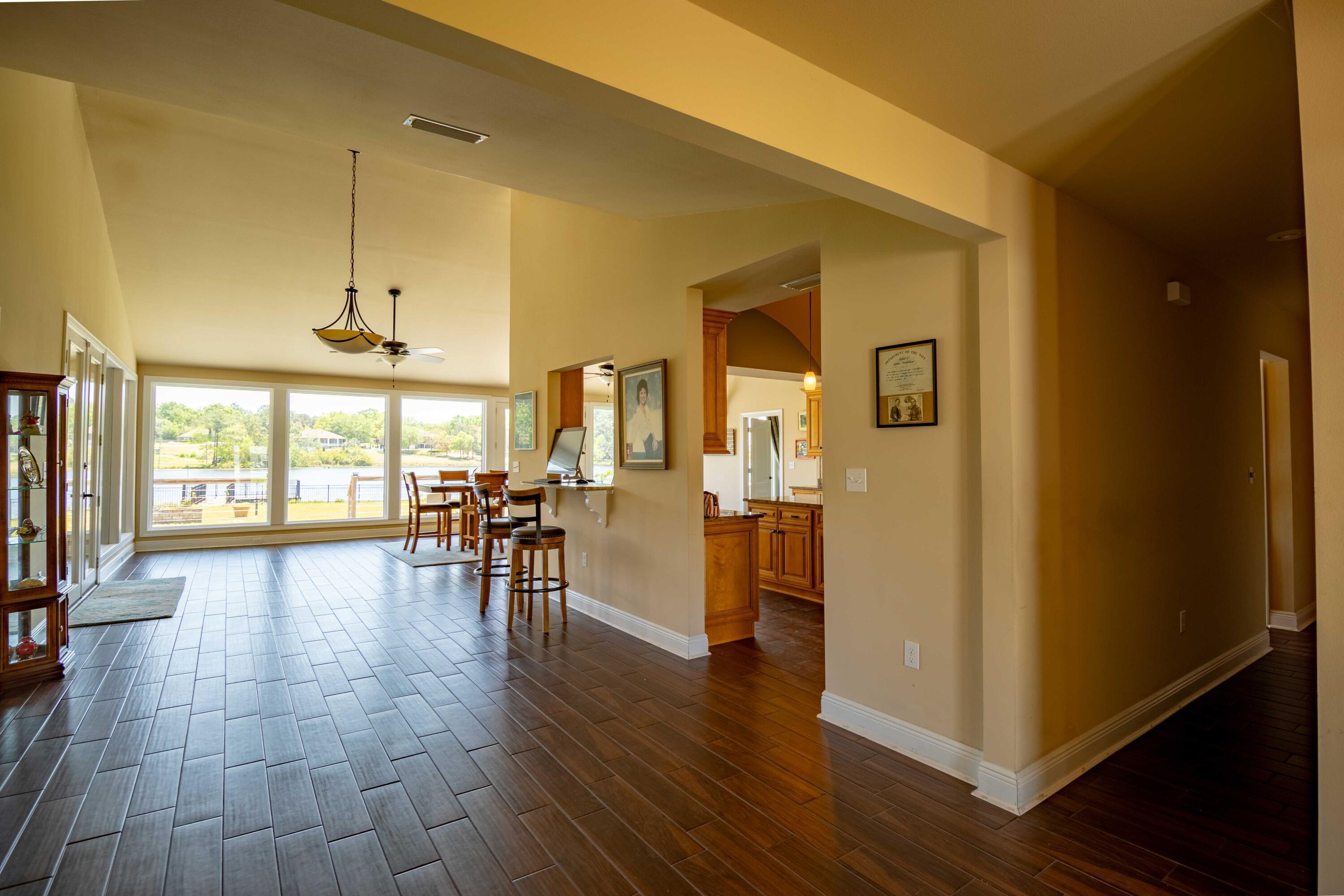 Crestview, Florida, 32539, United States, 3 Bedrooms Bedrooms, ,2 BathroomsBathrooms,Residential,For Sale,1879001