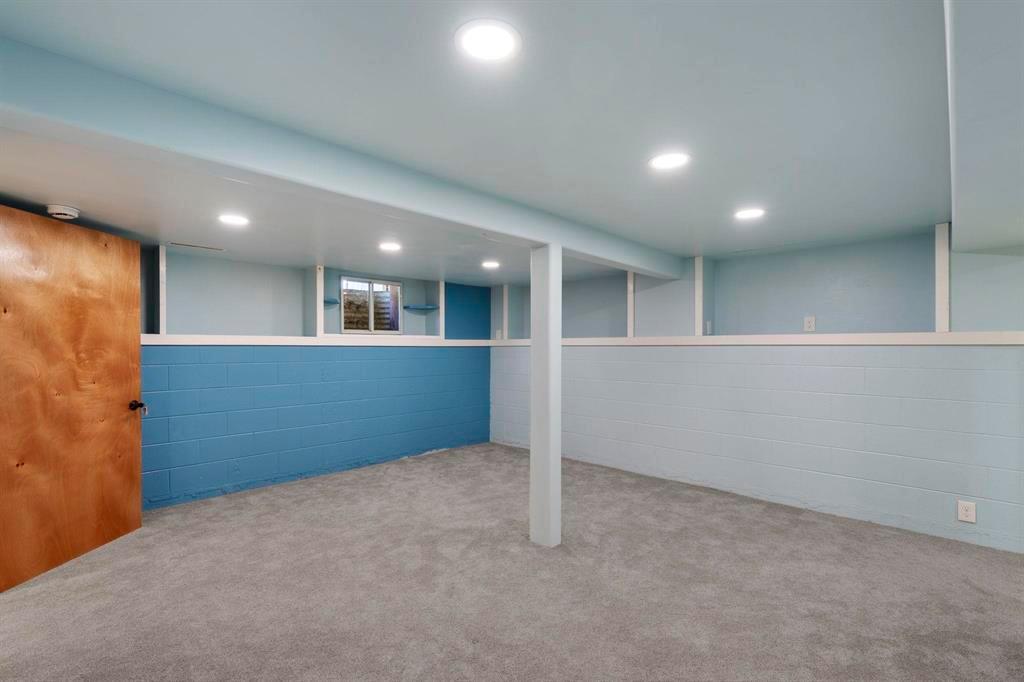Durango, Colorado, 81301, United States, 3 Bedrooms Bedrooms, ,2 BathroomsBathrooms,Residential,For Sale,1947970