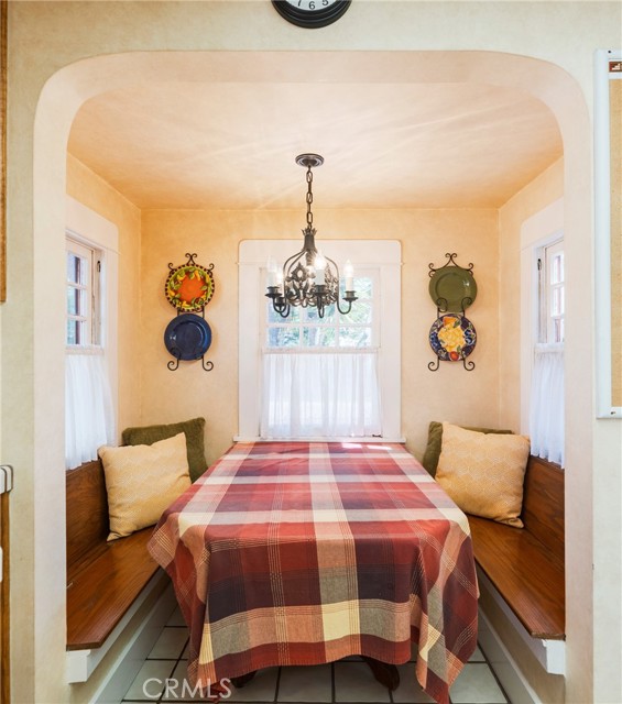 Anaheim, California, 92805, United States, 2 Bedrooms Bedrooms, ,1 BathroomBathrooms,Residential,For Sale,1986125