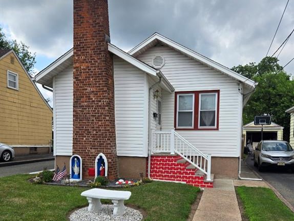 Bergenfield, New Jersey, 07621, United States, 2 Bedrooms Bedrooms, ,2 BathroomsBathrooms,Residential,For Sale,1912846