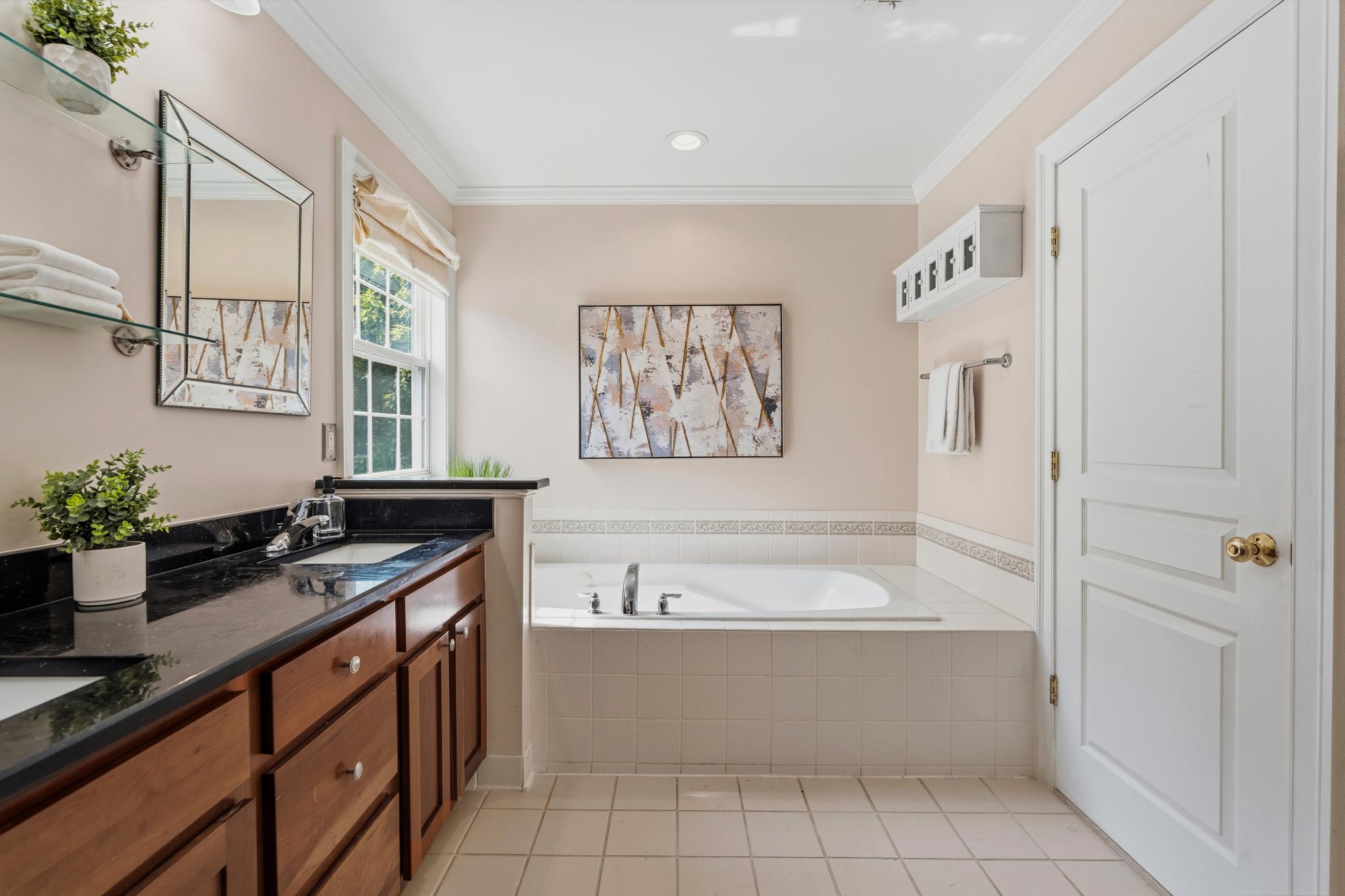 6453 Fourth Street, Alexandria, VA, 22312 - 物件實景