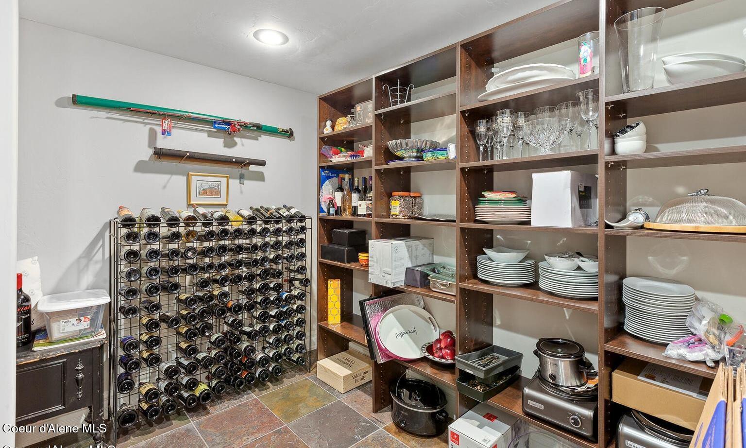 Hayden Lake, Idaho, 83835, United States, 4 Bedrooms Bedrooms, ,5 BathroomsBathrooms,Residential,For Sale,1990464