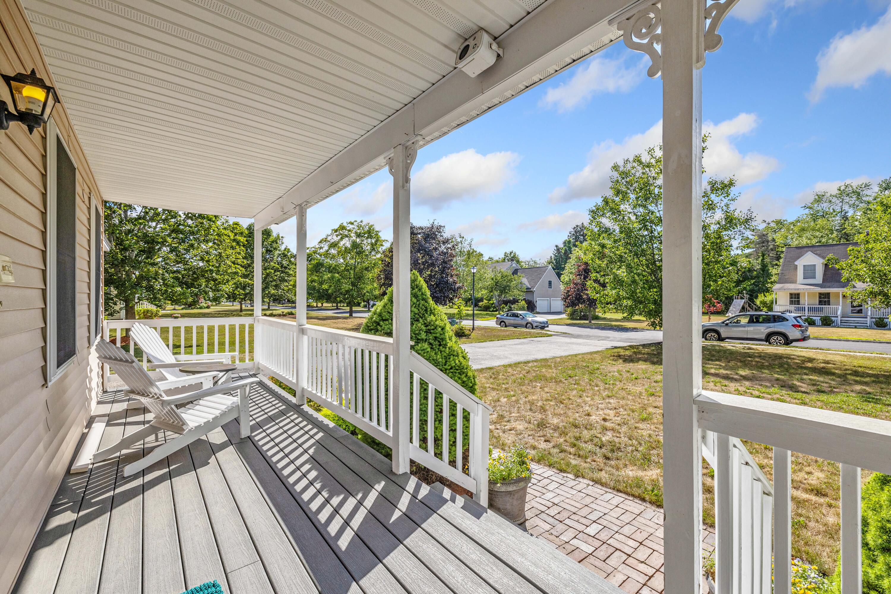 Kennebunk, Maine, 04043, United States, 4 Bedrooms Bedrooms, ,3 BathroomsBathrooms,Residential,For Sale,1901134