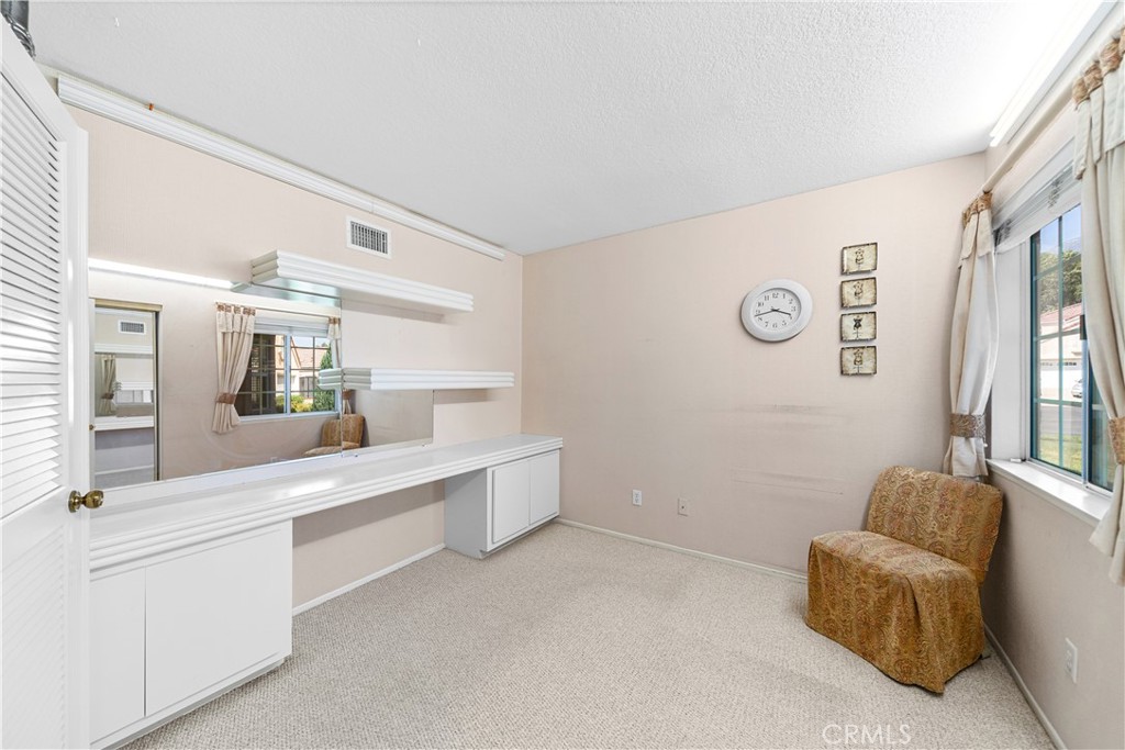 Upland, California, 91784, United States, 3 Bedrooms Bedrooms, ,1 BathroomBathrooms,Residential,For Sale,1899401