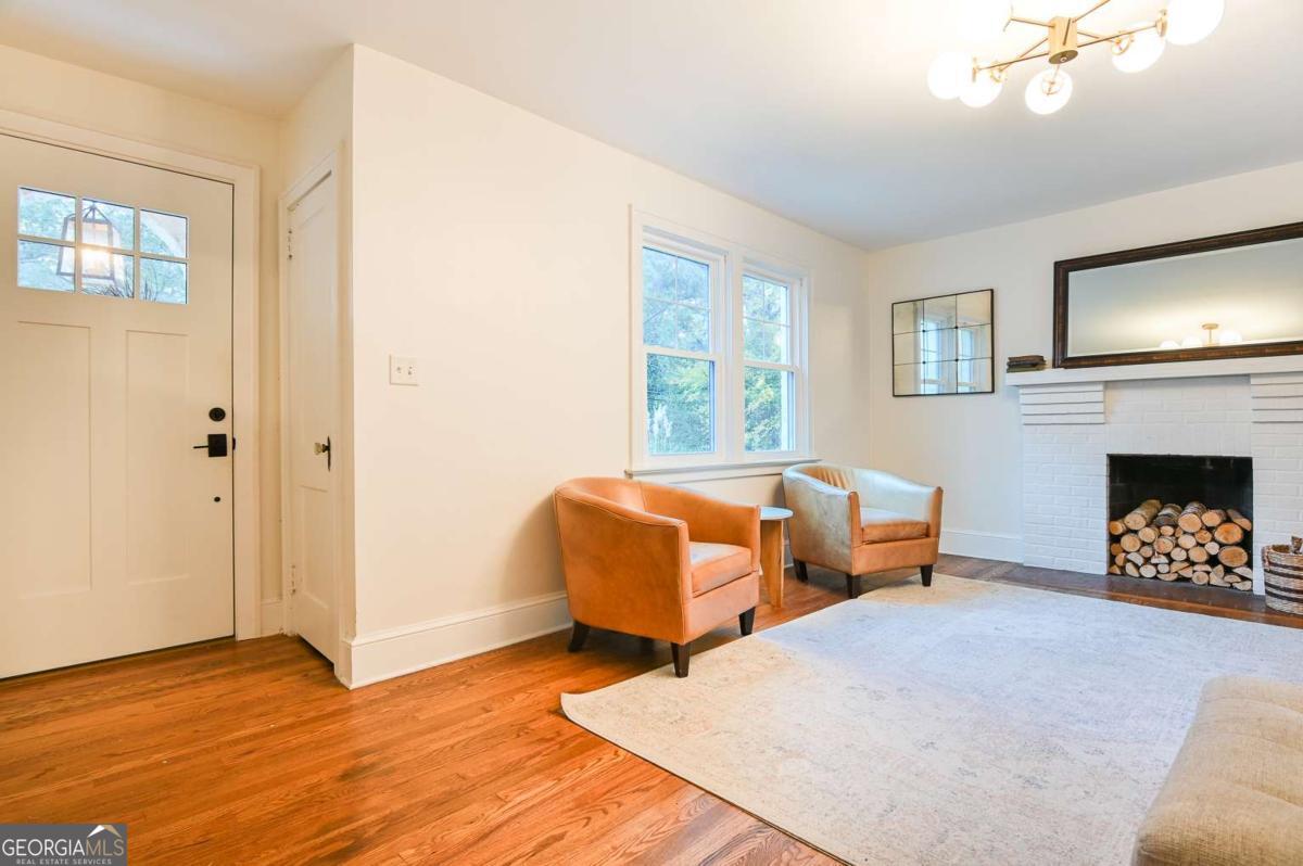 Athens, Georgia, 30606, United States, 4 Bedrooms Bedrooms, ,3 BathroomsBathrooms,Residential,For Sale,1988193